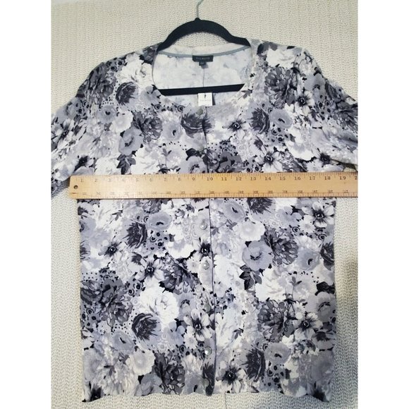 Talbots Cardigan White Gray Floral Print Long Sleeve Medium NEW - Picture 9 of 10